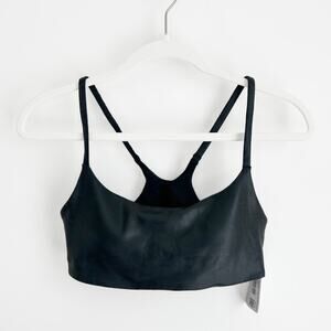 NEW Lululemon Wunder Train Strappy Racer A/B Matte Foil Bra in Size 8 Black $58